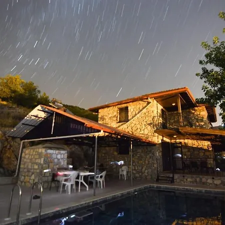 Hotel Stone *