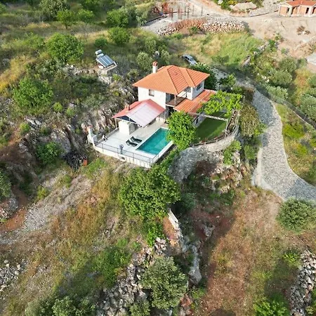 Stone Hotell